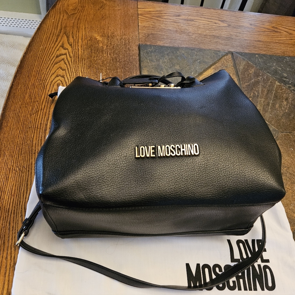 NWT Love Moschino  Borsa PU Nero Black Satchel with Gold Accents - Picture 3 of 9